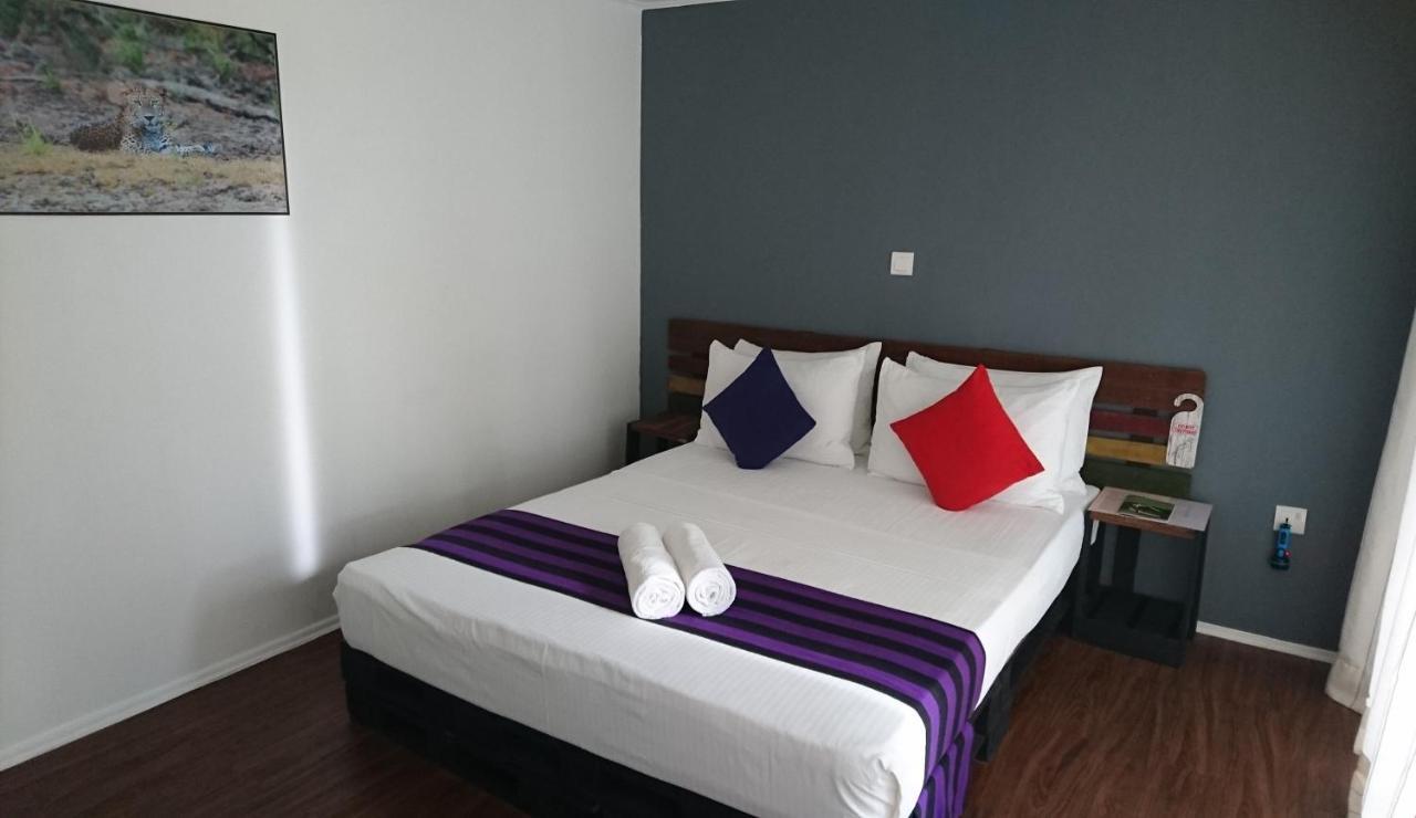 The Backwaters Lodge 윌파투 외부 사진