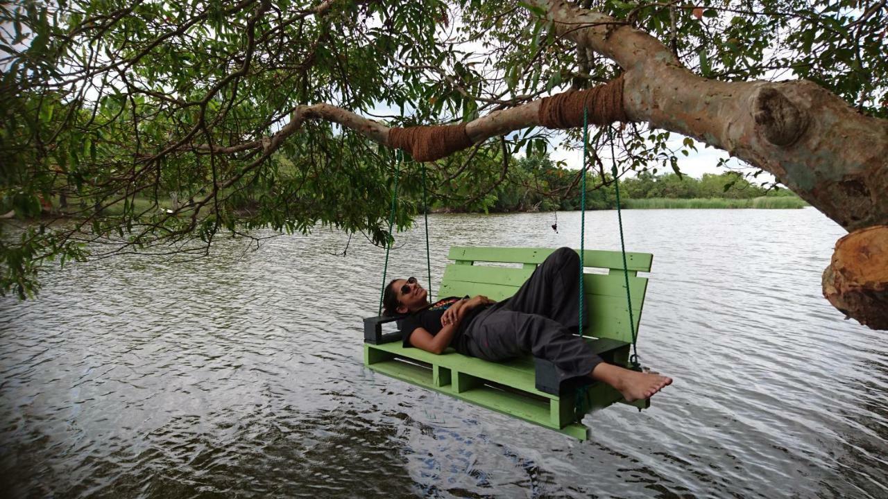 The Backwaters Lodge 윌파투 외부 사진